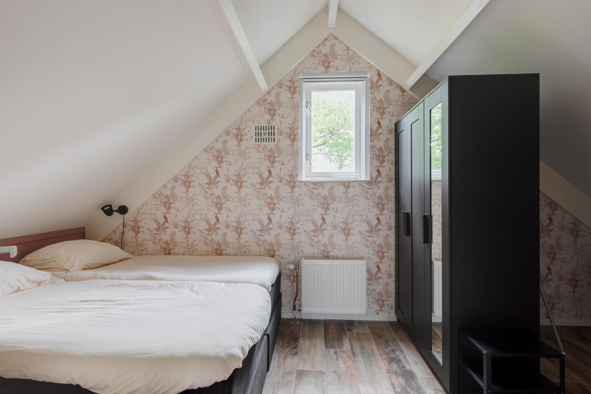 Het Huys Ewijk Mooi Luxe En Een Laadpaal Exterior photo