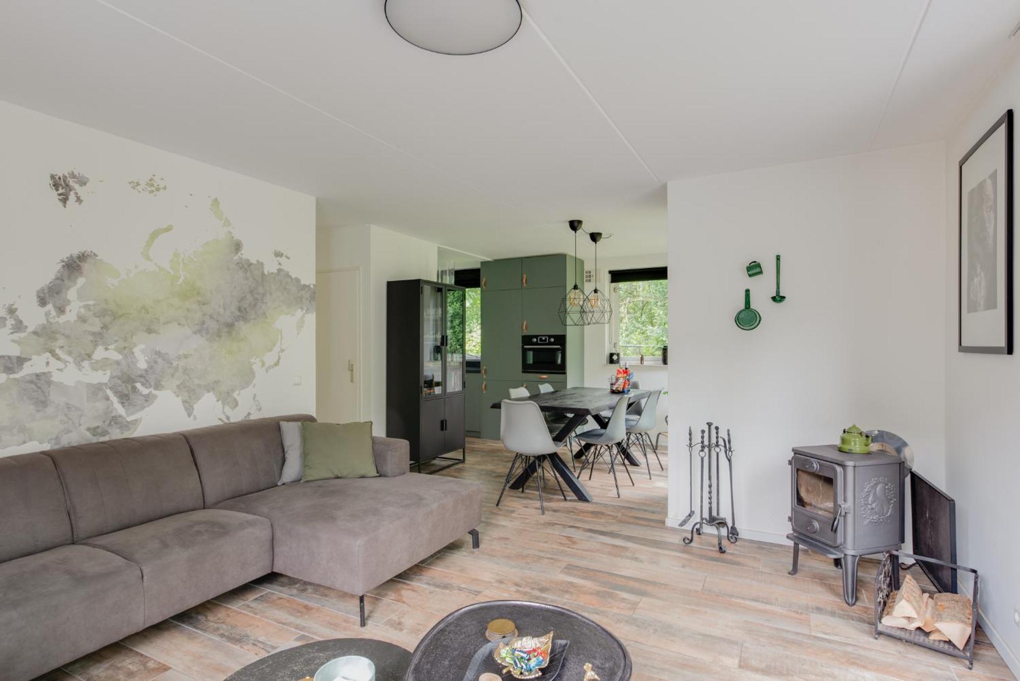 Het Huys Ewijk Mooi Luxe En Een Laadpaal Exterior photo